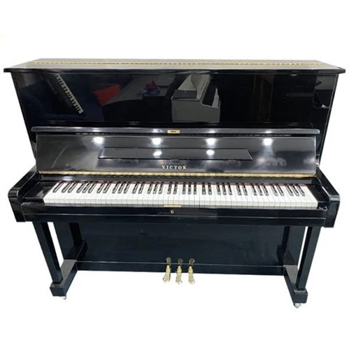 Piano Victor V31